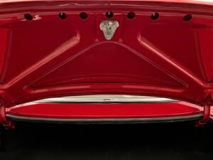 Image 18/20 of Alfa Romeo Giulia GT 1300 Junior (1971)