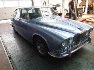 Image 1/50 of Jaguar 420 (1967)