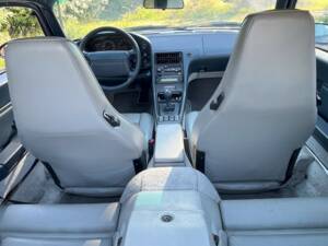 Image 21/26 of Porsche 928 GTS (1995)
