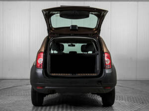 Image 38/43 of Dacia Duster 1.6 (2011)