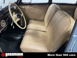 Immagine 9/15 di SIMCA 8 - 1200 (1950)