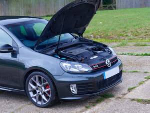 Image 15/50 of Volkswagen Golf VI GTI (2011)