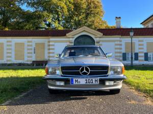 Bild 3/99 von Mercedes-Benz 280 SL (1984)