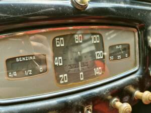 Image 22/47 of FIAT 1100 E (1952)