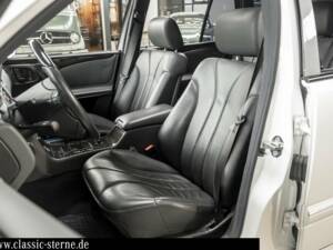 Immagine 14/15 di Mercedes-Benz E 55 AMG T (2001)