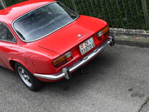 Image 21/36 of Alfa Romeo 2000 GT Veloce (1972)