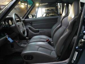 Image 8/50 of Porsche 911 Carrera (1995)