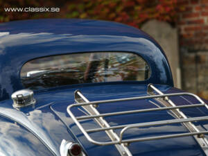 Image 18/24 of Jaguar XK 120 FHC (1953)