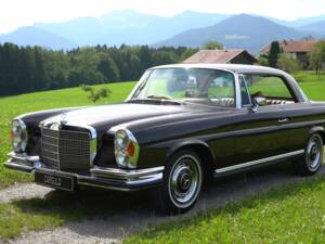 Image 1/19 of Mercedes-Benz 280 SE 3,5 (1971)