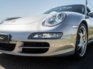 Image 27/82 of Porsche 911 Carrera 4S (WLS) (2006)