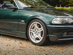 Imagen 34/78 de BMW 330Ci (2002)