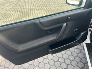 Bild 8/22 von Volkswagen Corrado 1.8 16V (1992)