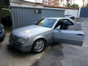 Imagen 2/9 de Mercedes-Benz CL 500 (1993)