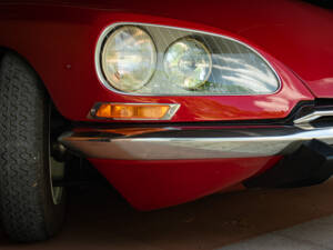 Image 14/50 of Citroën DS 21 (1968)