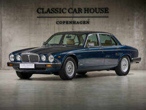 Afbeelding 1/99 van Daimler Double Six (1993)