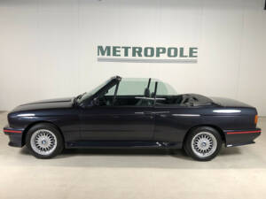 Image 2/28 of BMW M3 (1990)