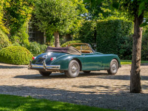 Image 6/37 of Jaguar XK 150 3.8 S OTS (1959)
