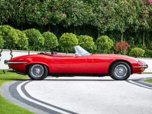 Imagen 5/36 de Jaguar E-Type V12 (1974)