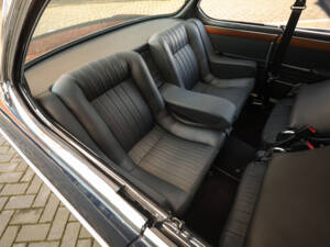 Bild 34/57 von BMW 3.0 CSi (1972)