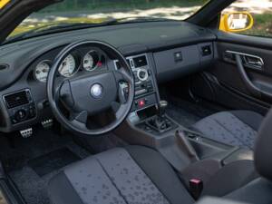 Immagine 41/50 di Mercedes-Benz SLK 200 (1997)