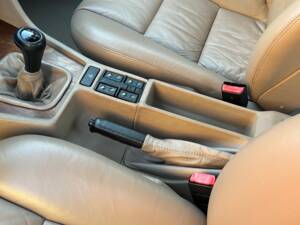 Immagine 9/99 di BMW 735i (1988)