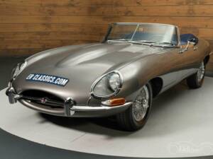 Afbeelding 6/19 van Jaguar E-Type 4.2 (1965)