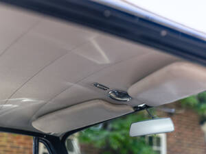 Bild 19/50 von Aston Martin DB 6 Vantage (1970)