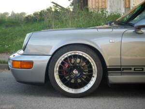 Immagine 6/31 di Porsche 911 Carrera 4 (1989)
