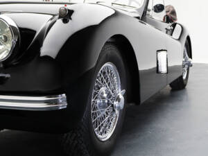 Imagen 5/9 de Jaguar XK 120 DHC (1954)