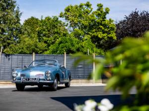 Image 20/50 of Volkswagen Karmann Ghia 1500 (1971)