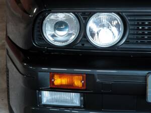 Image 31/65 of BMW M3 (1986)