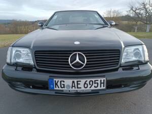 Image 32/55 de Mercedes-Benz SL 500 &quot;Special Edition&quot; (1992)