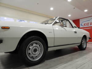 Image 11/51 of Lancia Beta Spider 1600 (1977)