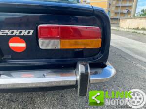 Bild 6/10 von Alfa Romeo 2000 Berlina (1976)