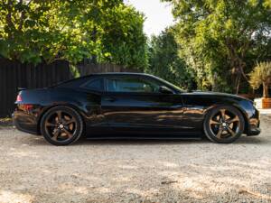 Image 2/33 de Chevrolet Camaro (2015)