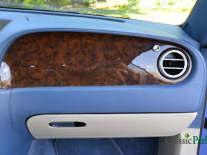 Image 42/50 of Bentley Continental GT (2005)