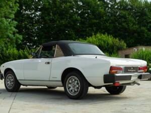 Image 10/50 of FIAT Spider 2000 Pininfarina 50th Anniversary Edition (1981)