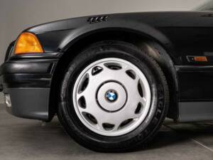Imagen 33/46 de BMW 318i (1995)