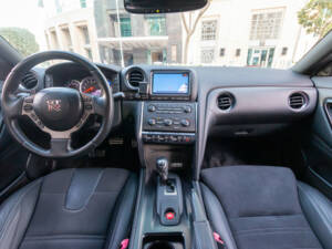 Bild 4/5 von Nissan GT-R (2015)