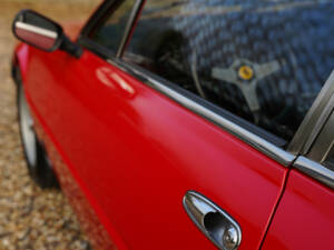 Image 43/50 of Ferrari 365 GT4 2+2 (1974)