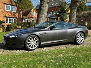 Image 5/33 of Aston Martin DB 9 (2005)