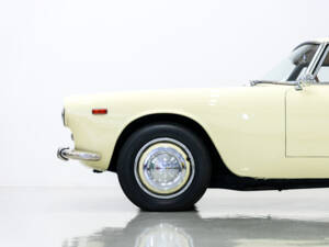 Image 7/45 of Lancia Flaminia GT Touring (1961)