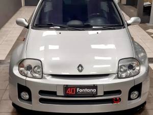 Image 4/15 of Renault Clio II V6 (2001)
