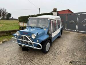 Image 4/20 of Mini Moke (1989)