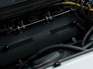 Image 35/43 of Ferrari 250 GT&#x2F;E (1963)