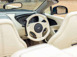 Imagen 42/68 de Aston Martin Vanquish Volante (2014)