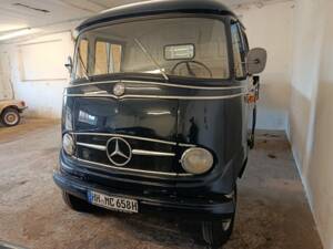 Image 11/12 de Mercedes-Benz L 406 (1965)