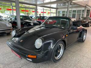 Imagen 5/20 de Porsche 911 Carrera 3.2 (WTL) (1989)