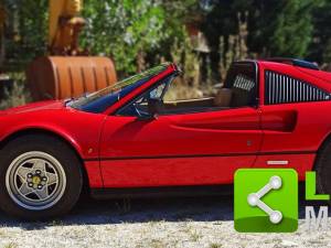 Image 2/10 of Ferrari 308 GTSi Quattrovalvole (1984)