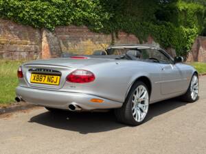 Bild 2/12 von Jaguar XKR (2001)